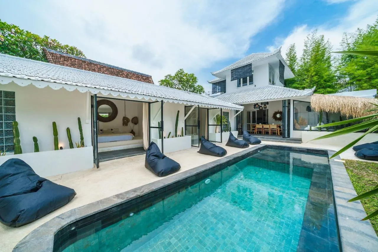 Villa Mana 888 - Cozy Tropical 4Br Villa In Seminyak!