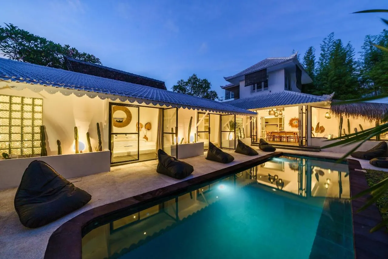 Villa Mana 888 - Cozy Tropical 4Br Villa In Seminyak! Indonesia